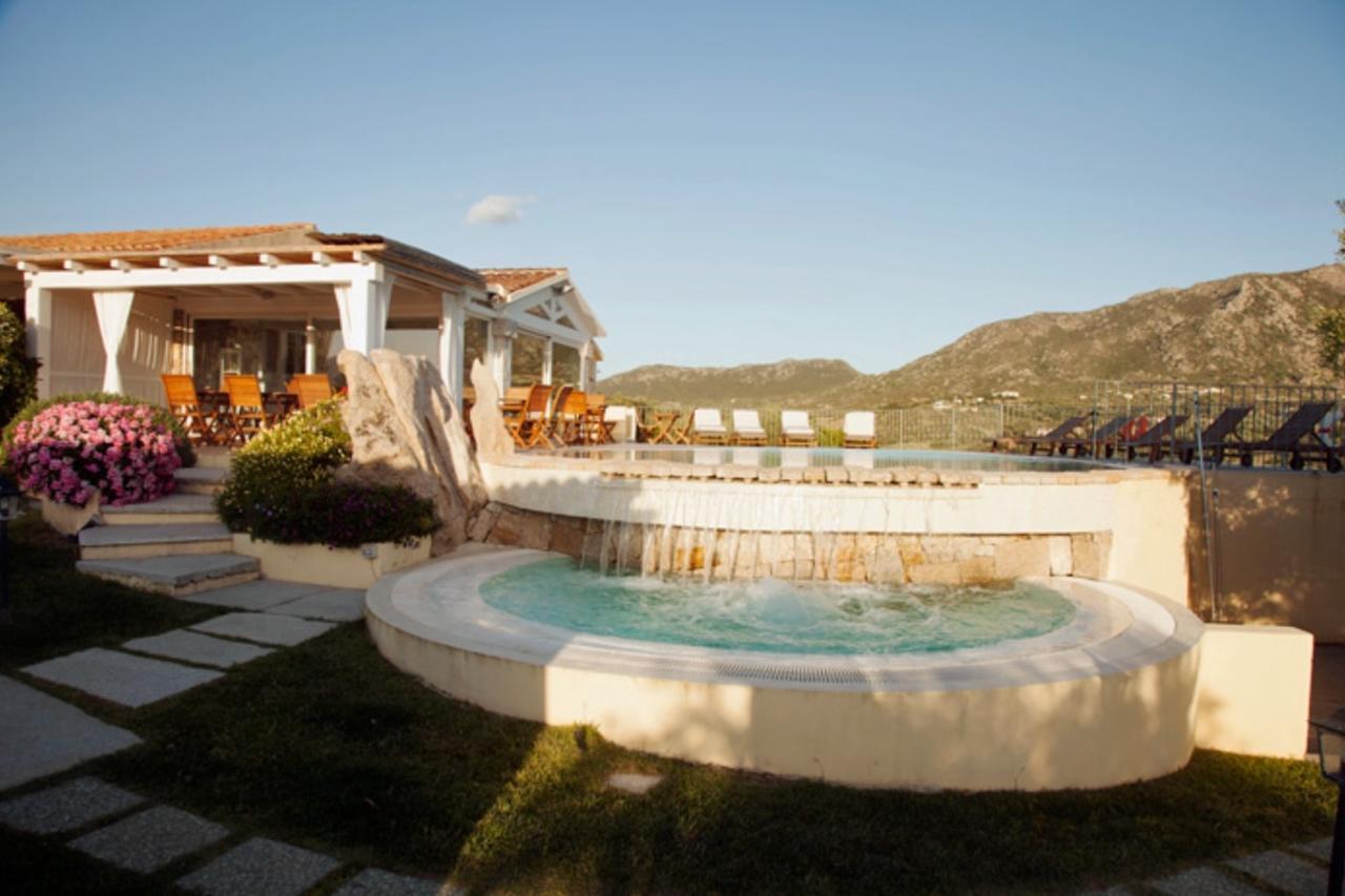 Cento Ulivi B&B Golfo Aranci Extérieur photo