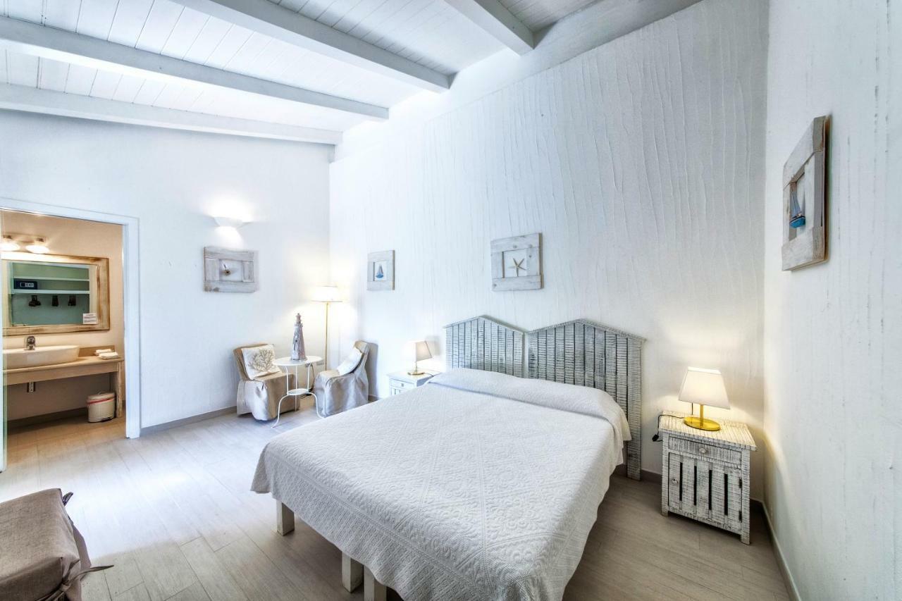 Cento Ulivi B&B Golfo Aranci Extérieur photo