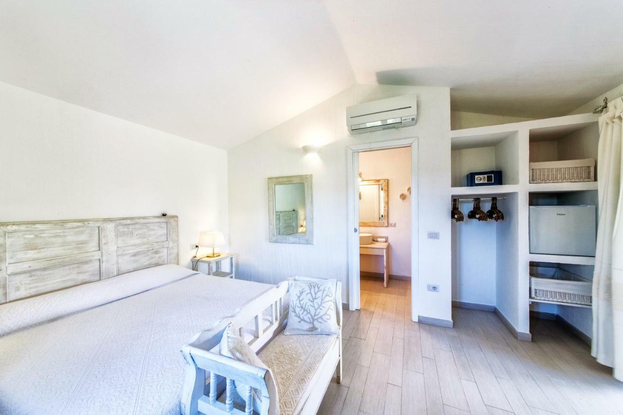 Cento Ulivi B&B Golfo Aranci Extérieur photo