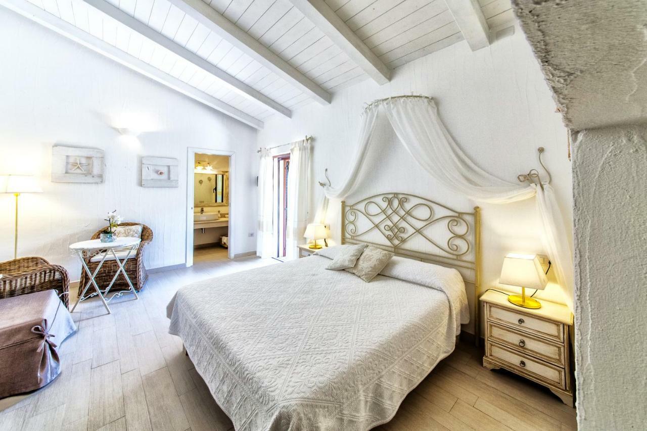 Cento Ulivi B&B Golfo Aranci Extérieur photo